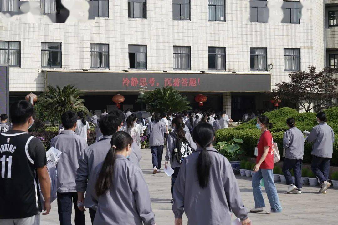 直击桐乡高考首日