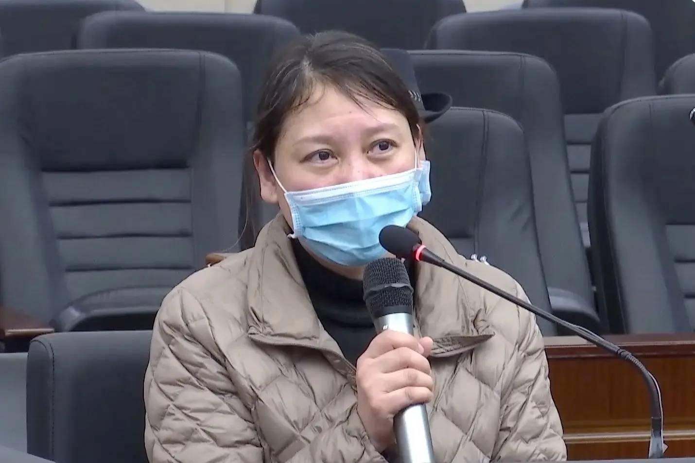 女魔头劳荣枝从小学老师到酒吧坐台女背负7条人命逃亡20年