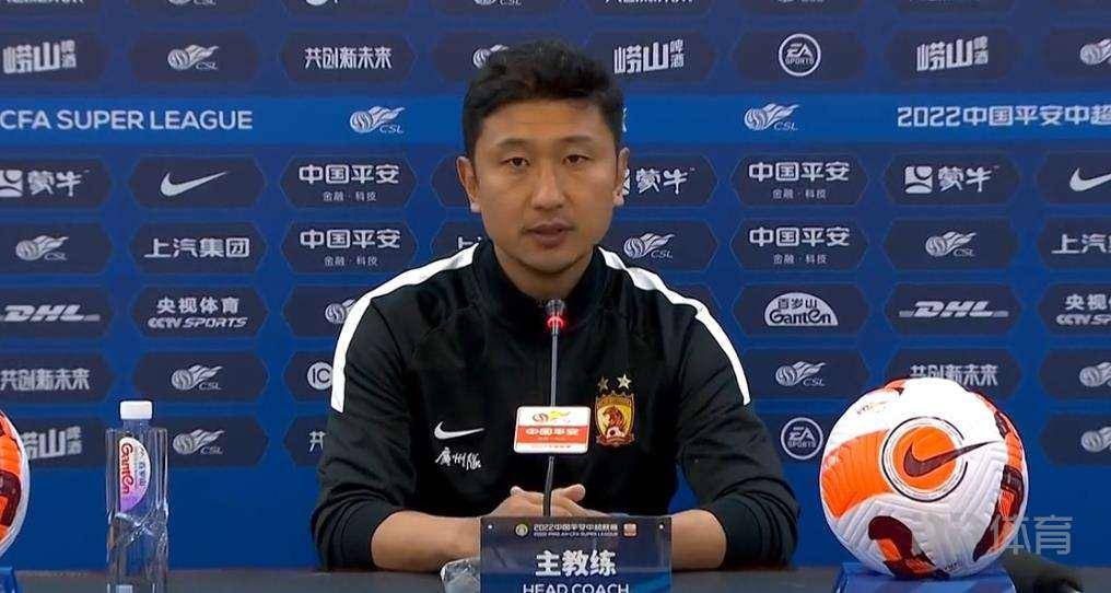 刘智宇谈惨败人员轮换不成功失误太多球队太用力会适得其反