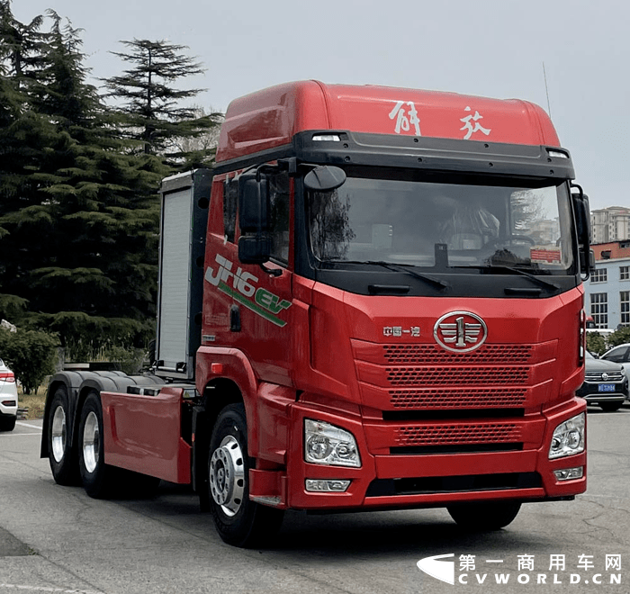 600马力j6v亮相 自主动力适配超6成 解放356批新车还有何亮点?