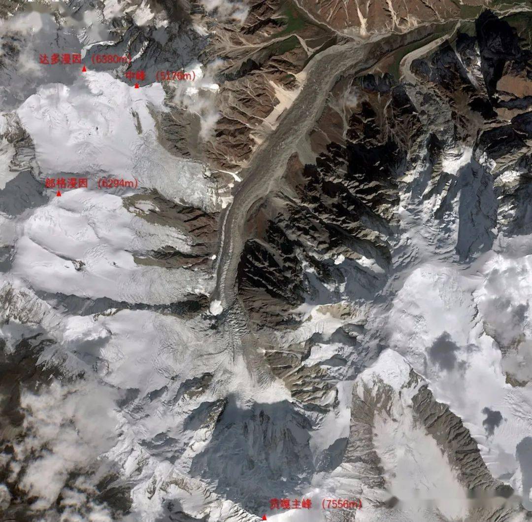 贡嘎山身为蜀山之王的奥秘青藏高原东南缘最大的海洋型冰川群发源地