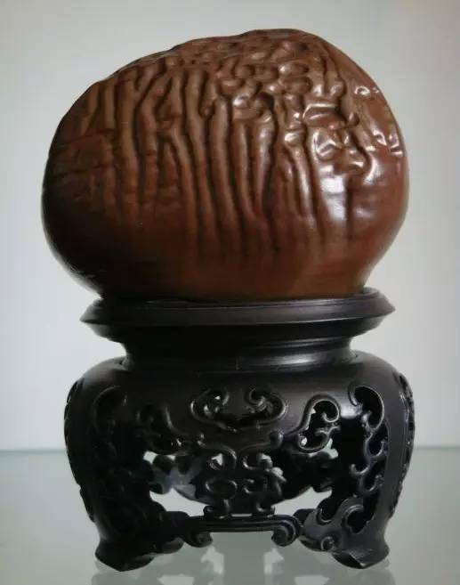 惊险大漠戈壁中的泥石流