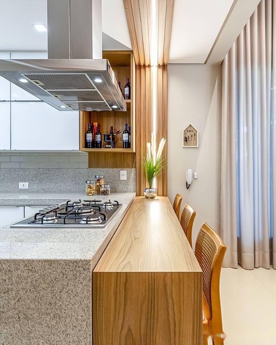 要是可以,我更愿意在厨房设高低岛台,收纳多了还白赚一个功能区_餐桌