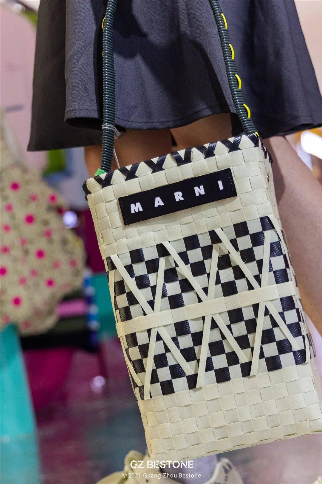 MARNI MARKET」限时快闪，爆款“菜篮子”线下开抢！_Basket_品牌_色彩