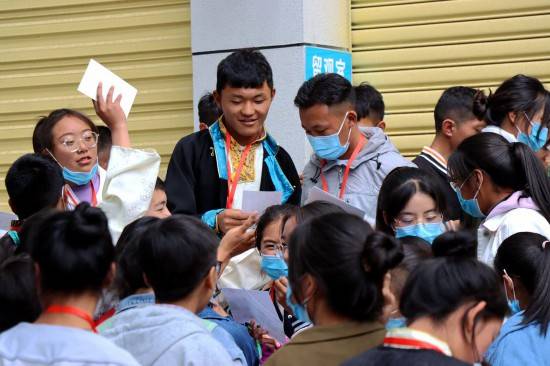 西藏自治区2022年高考圆满结束 预计6月25日公布成绩_扎西旺久_考试