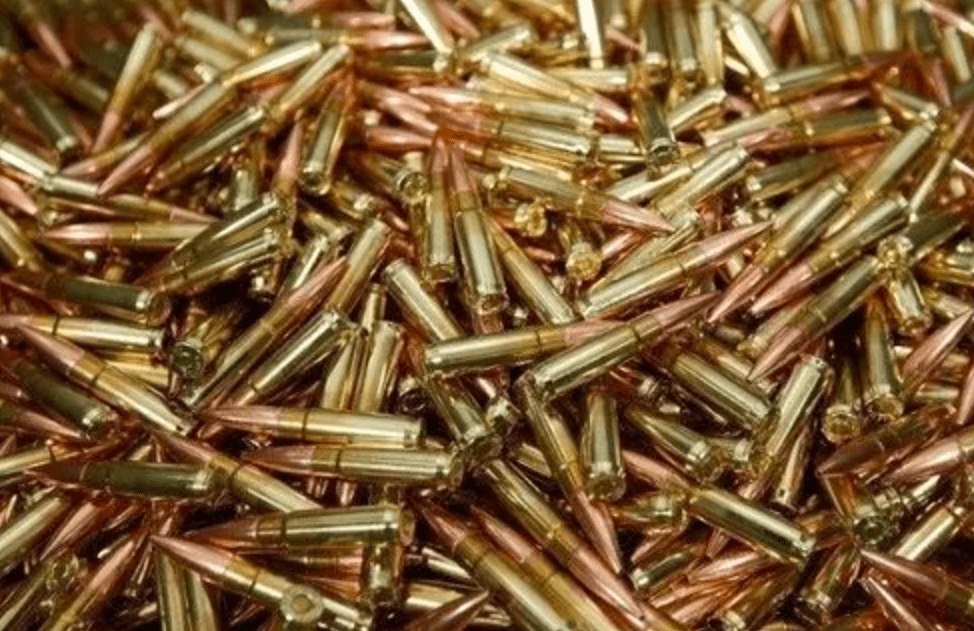 会在体内碎裂的八路军新式子弹,日本伤兵:感觉整个肩膀被挖走_日军