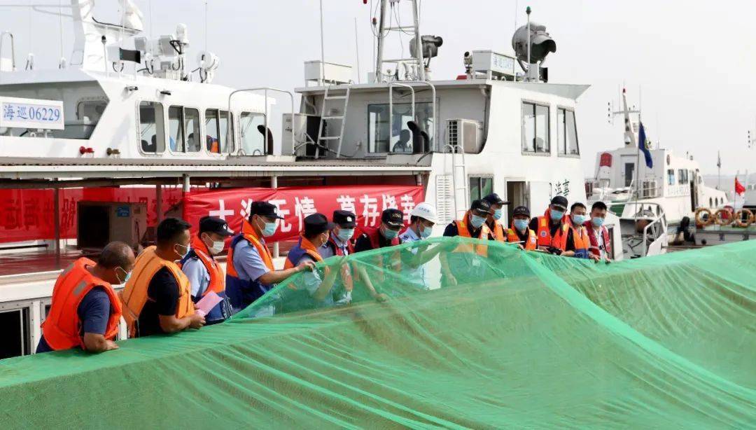 执法首次长江两省多部门开展内河船舶涉海运输联合执法专项行动