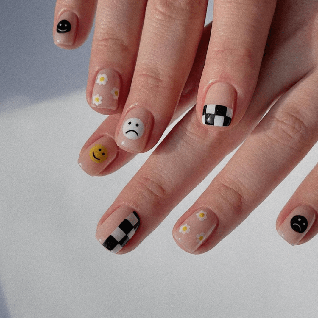 150款巨好看的夏日美甲清凉显手白短甲也能做