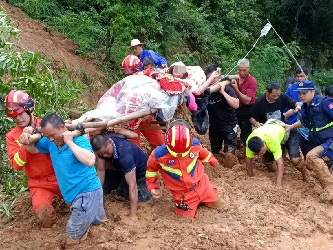 致7人死亡1人失聯_廣西北流發生泥石流災害 致7死1失聯_救援_新豐鎮