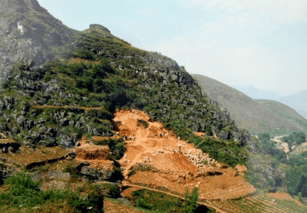 龙骨坡遗址现实与争议