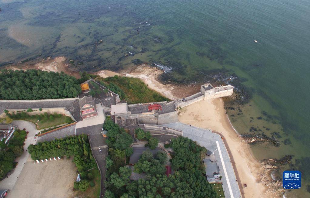 "山海"之间 长城精神生生不息【组图】_杨世尧_新华社_老龙头景区