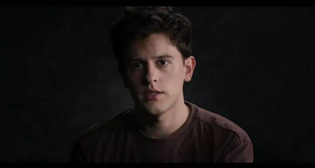 《美国囧案》american vandal