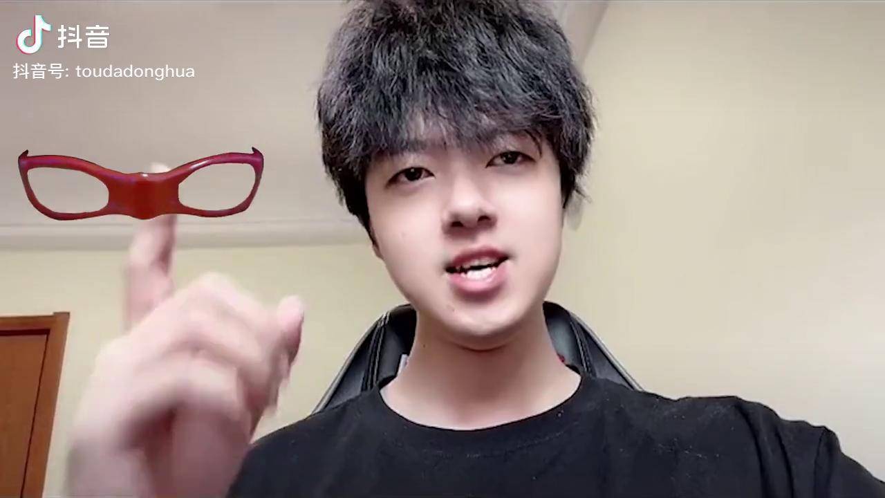 当军师拿出眼镜的那一刻我就知道假面骑士的末日到了冒牌军师奥特曼