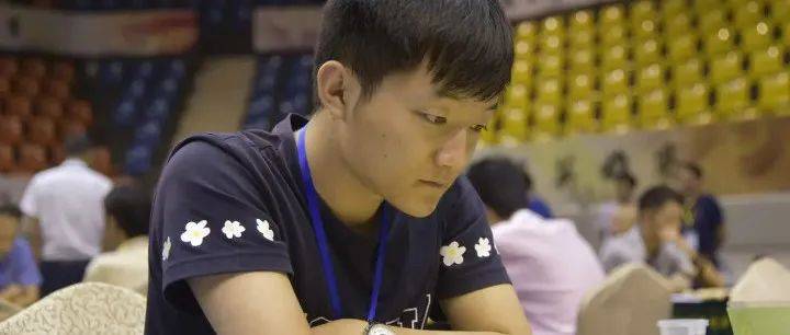2022年深圳象棋大师赛,刘明进攻凌厉,宿少峰漂亮反击得手_防守_本局_车八进