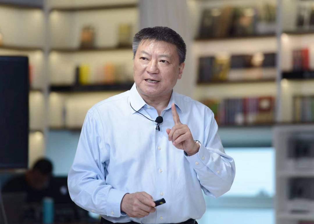 名人大讲堂如何更进一步推动公众考古霍巍教授建议博物馆多办展览