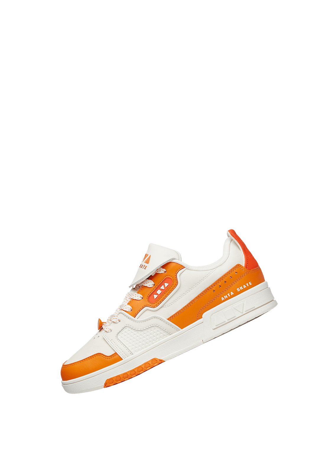 安踏真香,不止一波_安踏