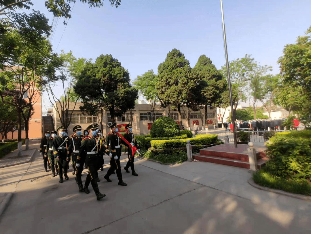 历史文章【省重点】西安市五环中学最新教师招聘公告【待遇优厚】西咸