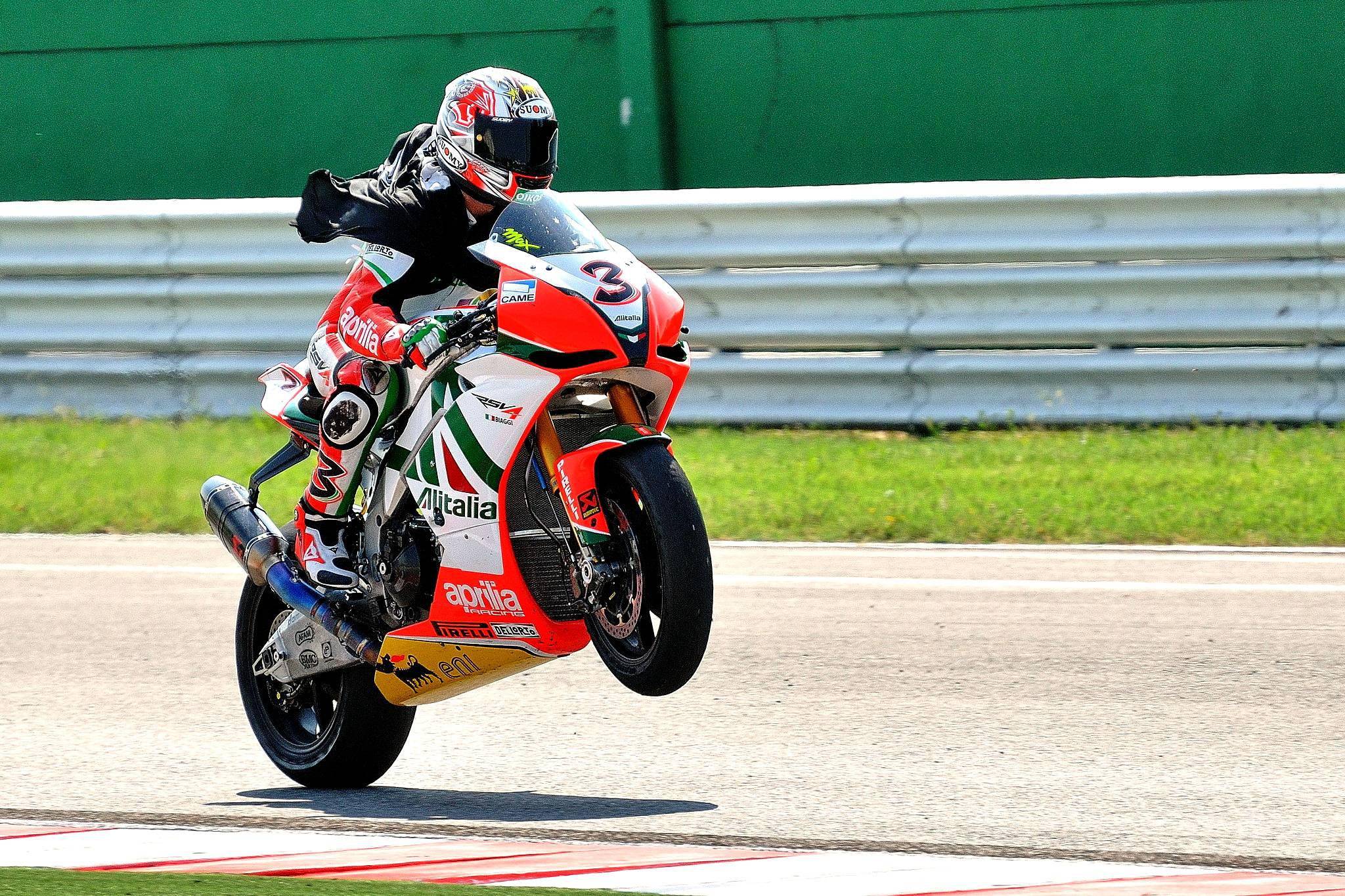 biaggi)夺得了 2010 年 worldsbk 世界超级摩托车锦标赛的世界冠军