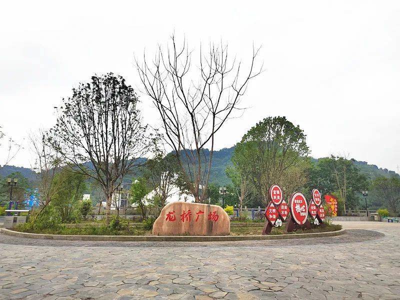 龙腾盛世桥见美好涪陵区龙桥街道城市管理逆袭之路