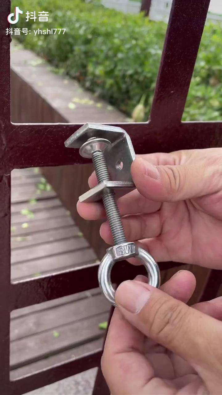 铁板木板边缘固定老虎卡,这样挂东西很方便结实耐用 高性能实用工具
