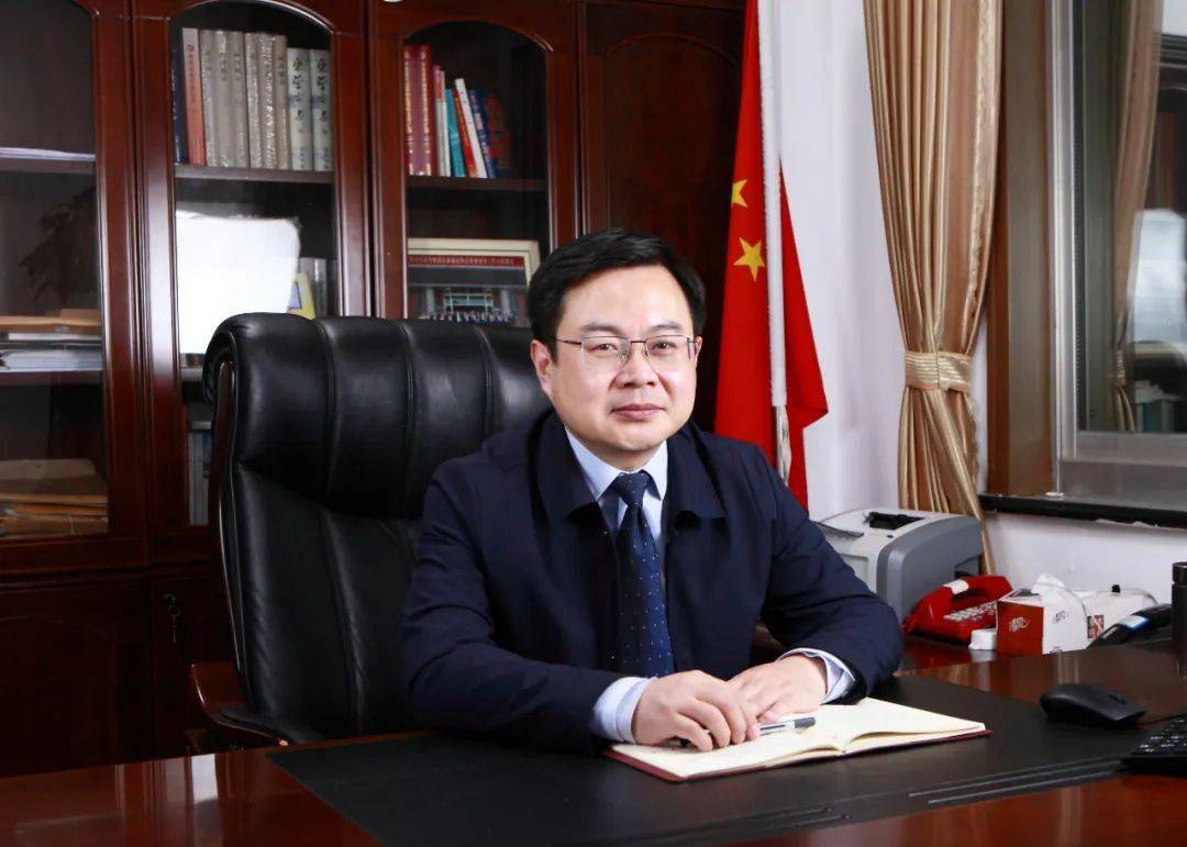 走在前开新局访谈交流鲍建强锚定走在前开新局奋力谱写全市卫生健康