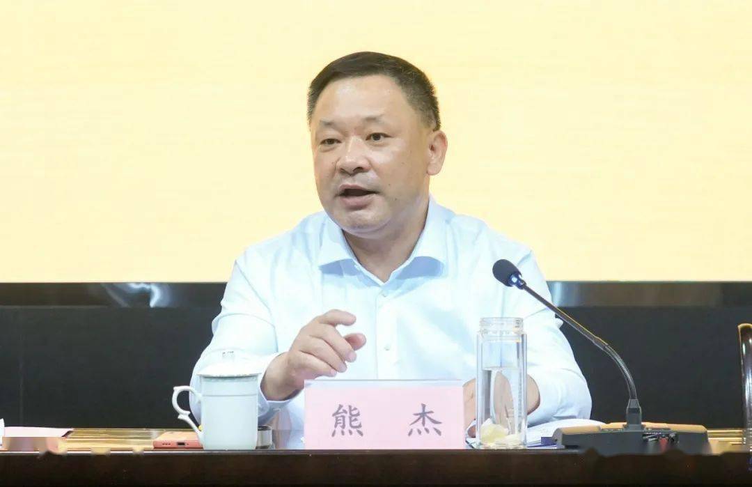 纪念陆小波先生诞辰140周年暨年轻一代民营企业家理想信念教育活动