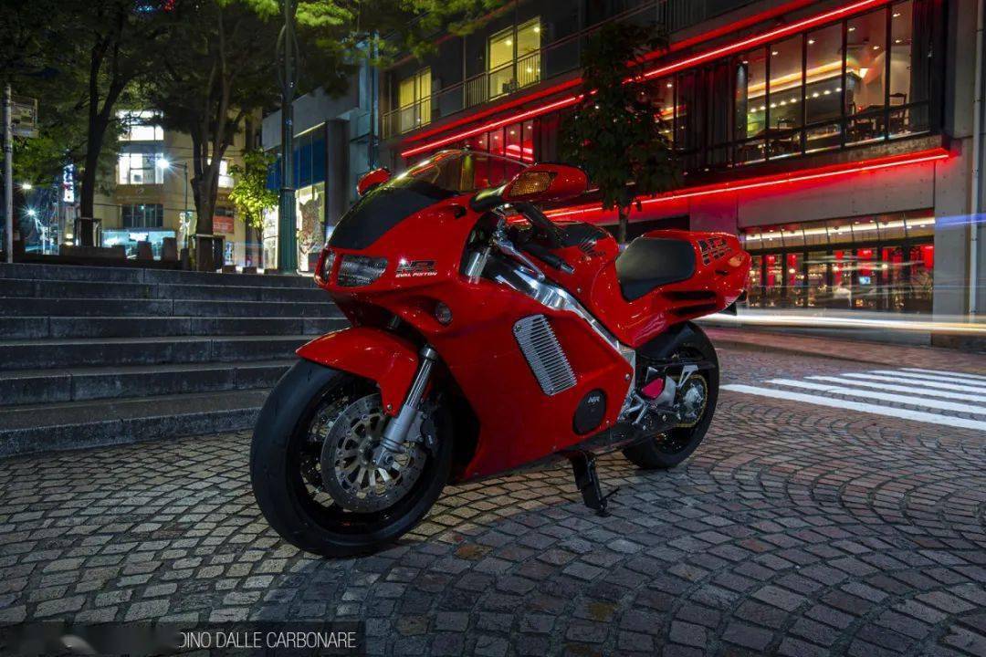 本田nr750这台30年前的天价传奇摩托车究竟有多少黑科技酷乐机车