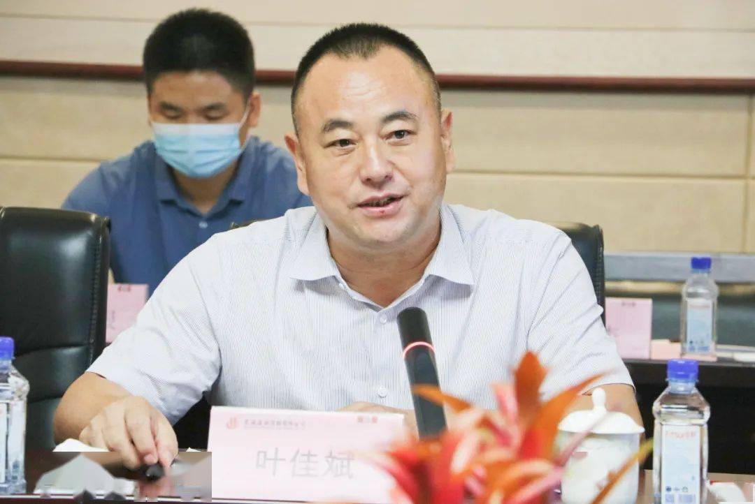 楚商动态论道转型升级建筑企业共话高质量发展