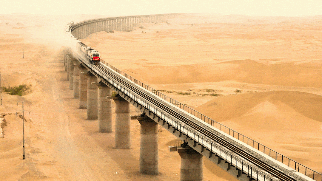 和若铁路正式通车戚墅堰所助力世界首个沙漠铁路环线形成