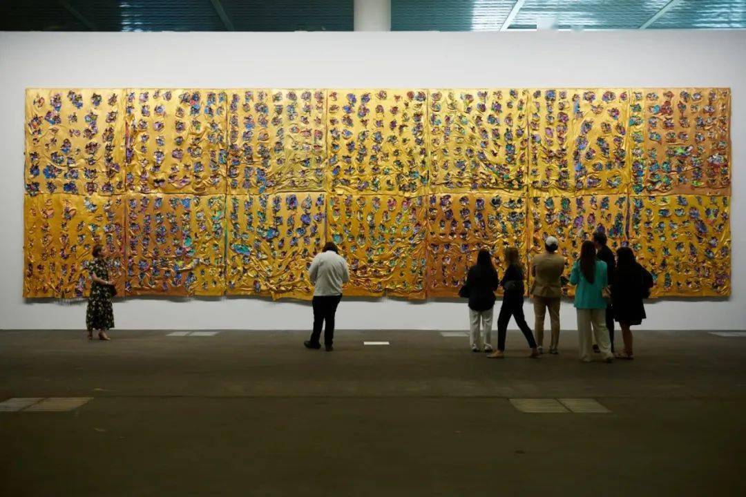 酒仙桥一姐在巴塞尔赛场上中国艺术力量并不微弱