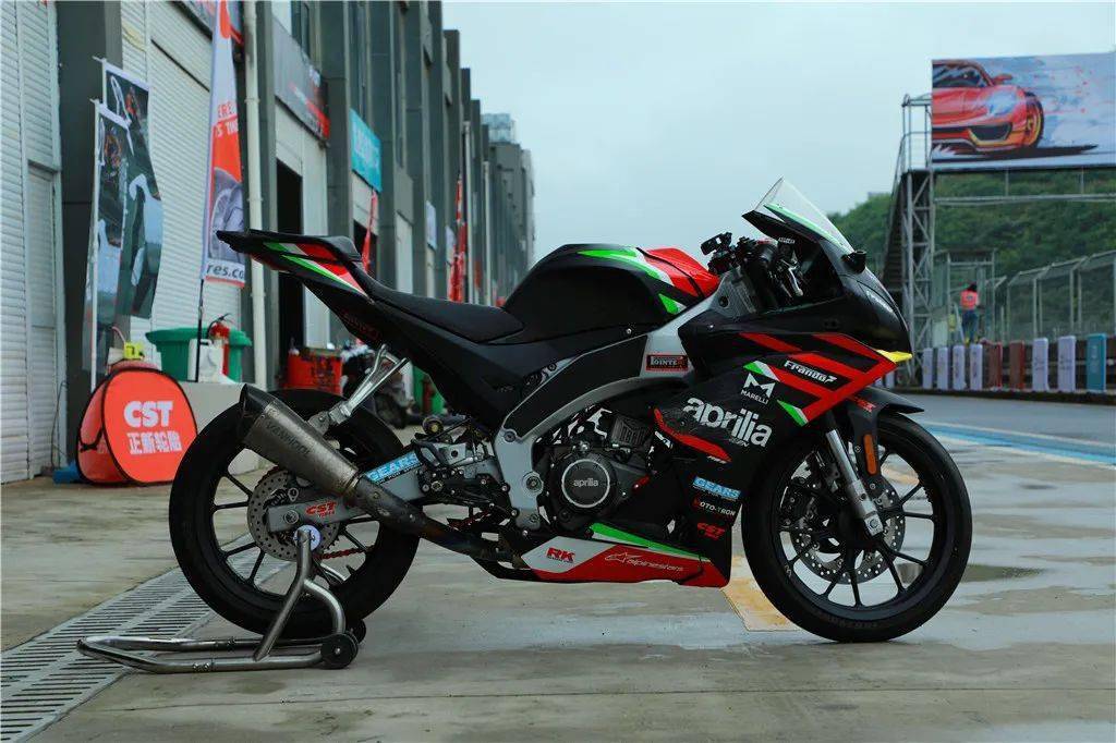 为荣誉而战——gpr250r统一赛(贵阳站)拉开战幕