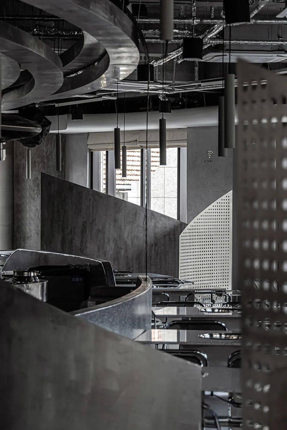 10个家徒四壁的网红店工业风废墟美学