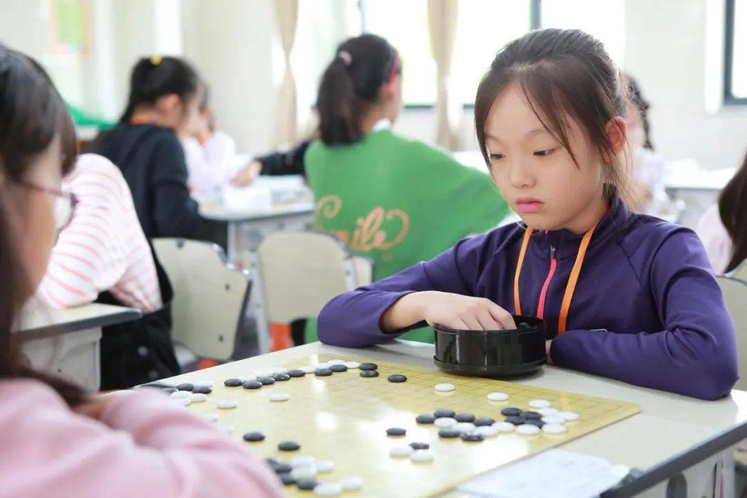 圍棋幼兒歌謠小歌星繪本閱讀拉丁舞武術跆拳道國畫卡通畫古箏幼兒樂高