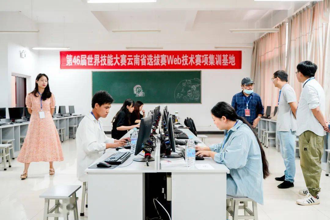 云南技师学院2022年招生简章_技能_竞赛_大赛