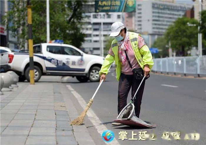 記者探訪延吉30℃下核酸檢測採樣點