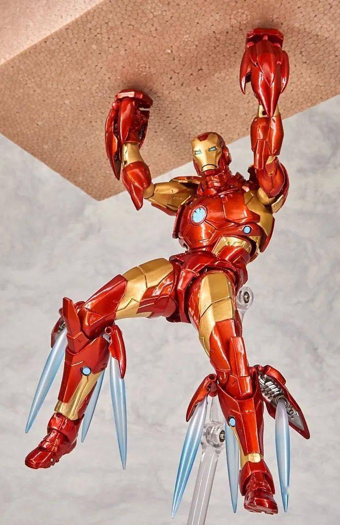 新品预定海洋堂惊奇山口系列钢铁侠尖端装甲可动手办