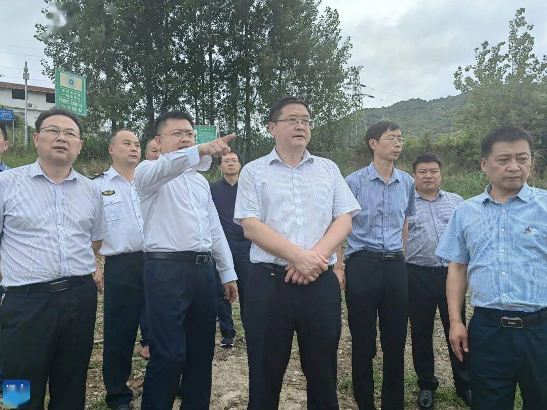 副市长王刚来通山调研富水水库环境状况治理工作