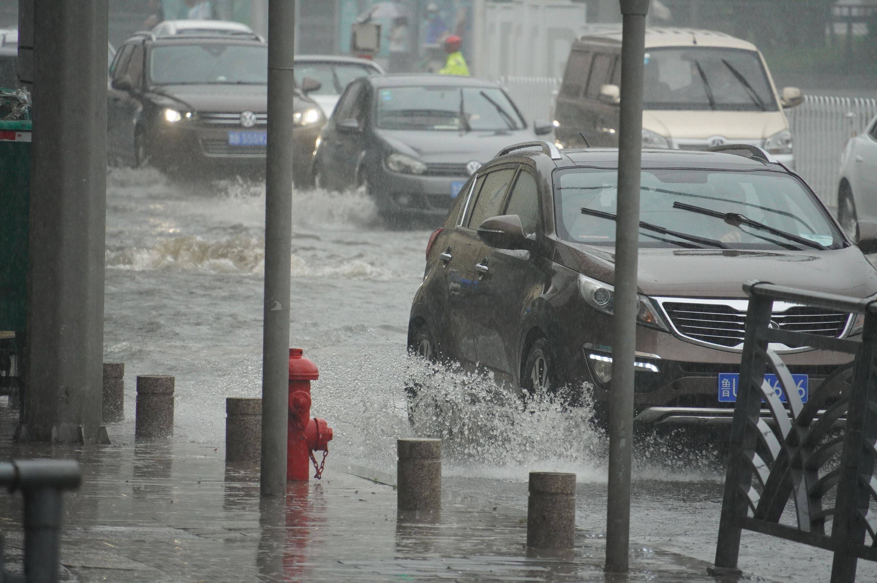 北方现入汛以来最强降雨，北京、天津等地需防御城市内涝 河南 山东 中央气象台