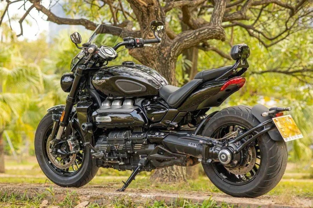 11总里程:7100公里车辆所在地:杭州市送改件,可小刀宝马 g 31