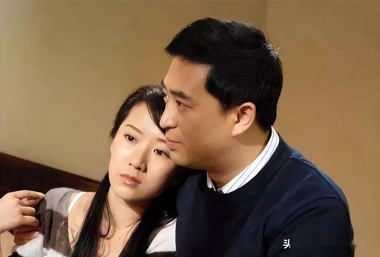 重温蜗居明知被出轨宋太太为什么还不与宋思明离婚