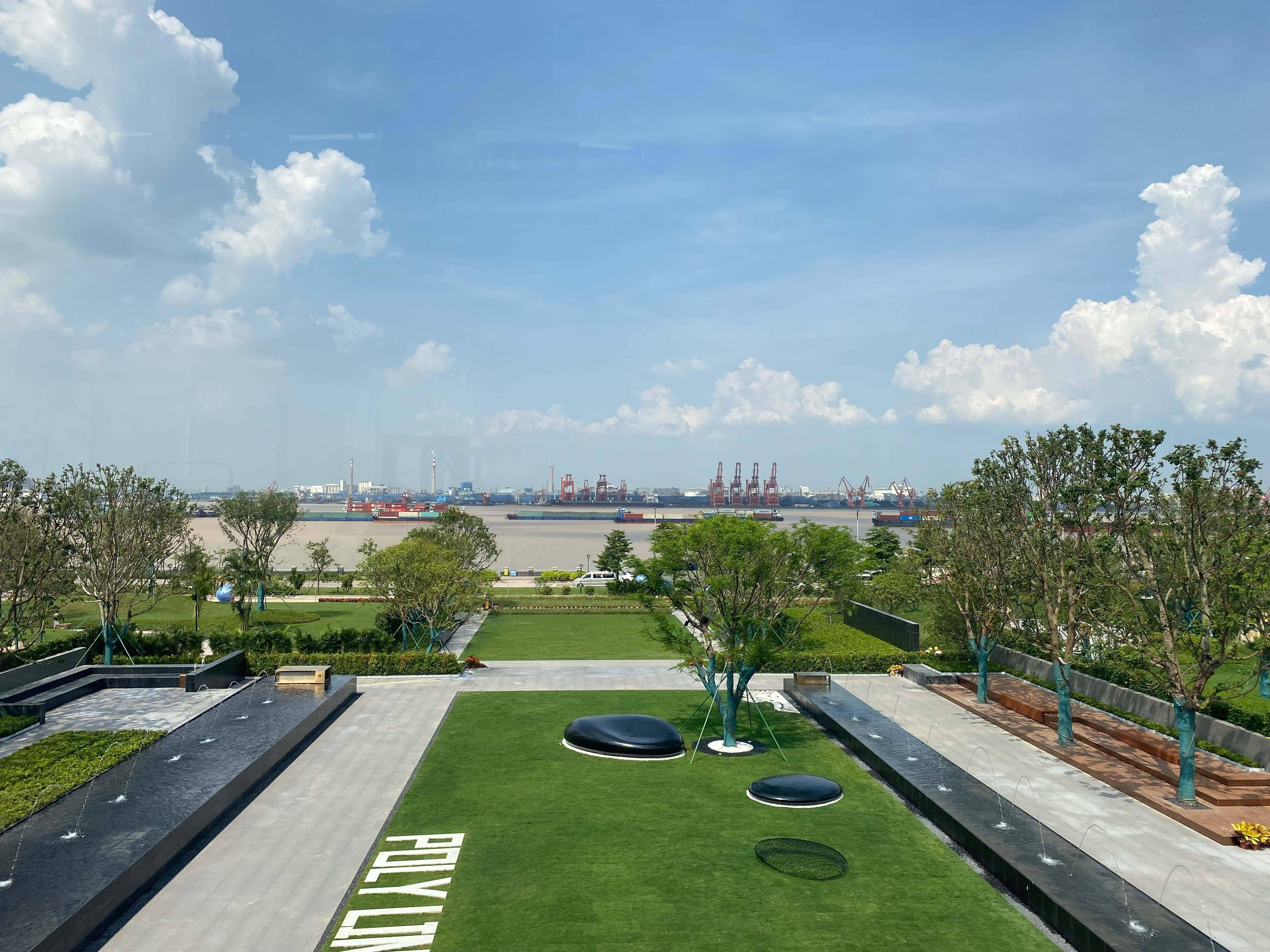 出门即看海,广州番禺莲花湾板块新盘近日入市