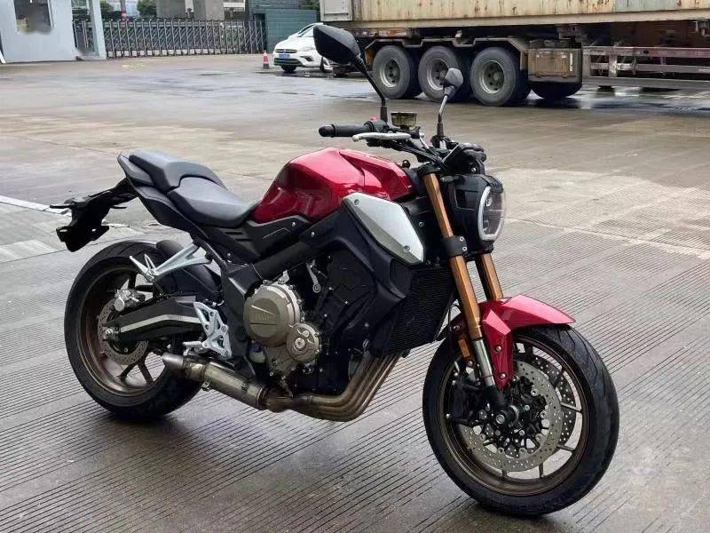 眼熟国产cb800rcbr800r来了