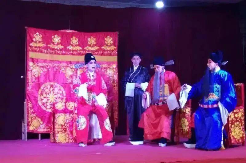 起解》一折常见于舞台唱腔娓娓动听周村区京剧专场演出传统戏《玉堂春》