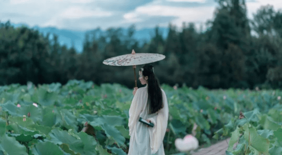 眼宽容景,心宽容事 (美文共赏)_生活_人生_人们