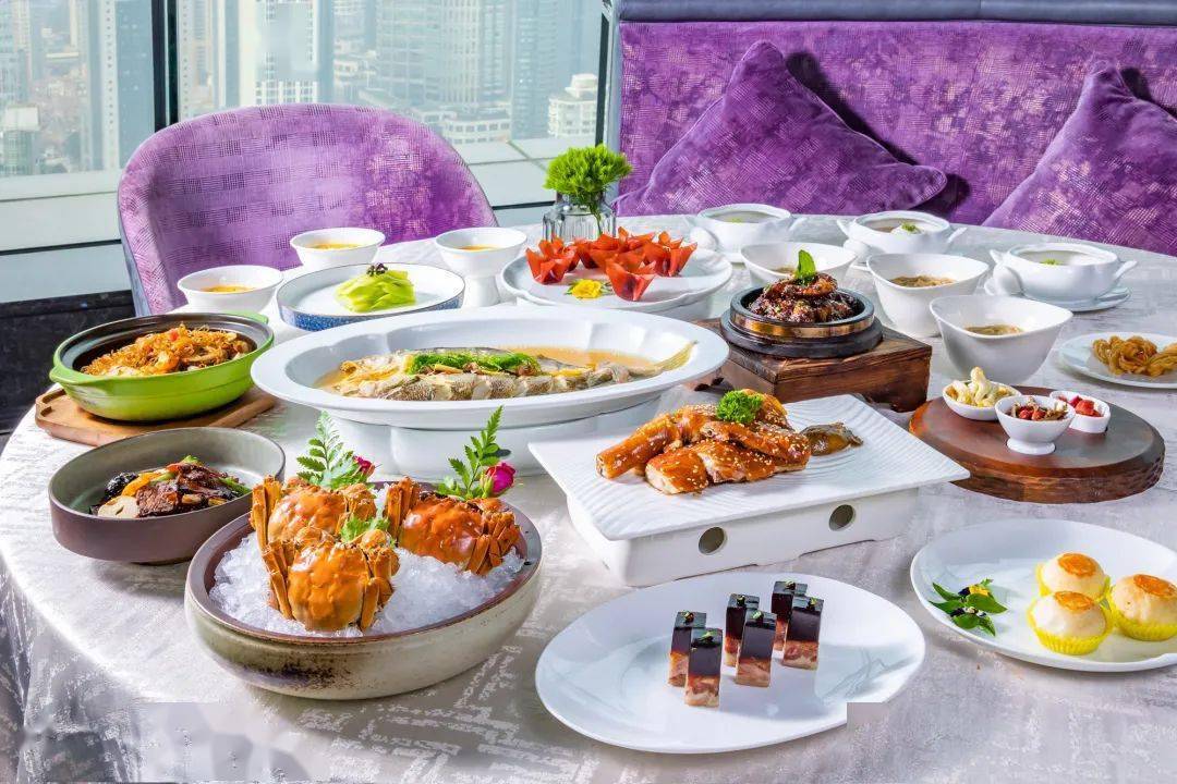 上海新锦江大酒店蓝天旋转餐厅淮海路360俯瞰城市美景的梦幻奢华水晶