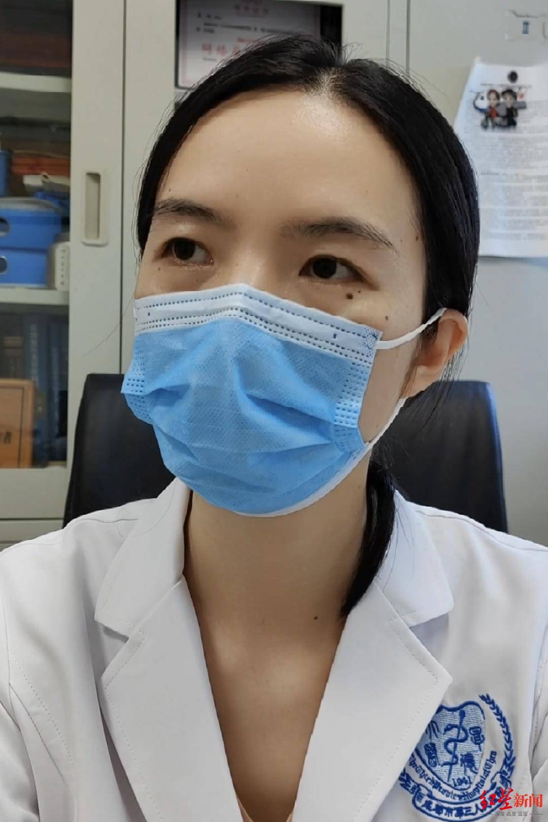 外科主治医师陈丽萍,成都市妇女儿童中心医院产科主任医师魏素梅,为