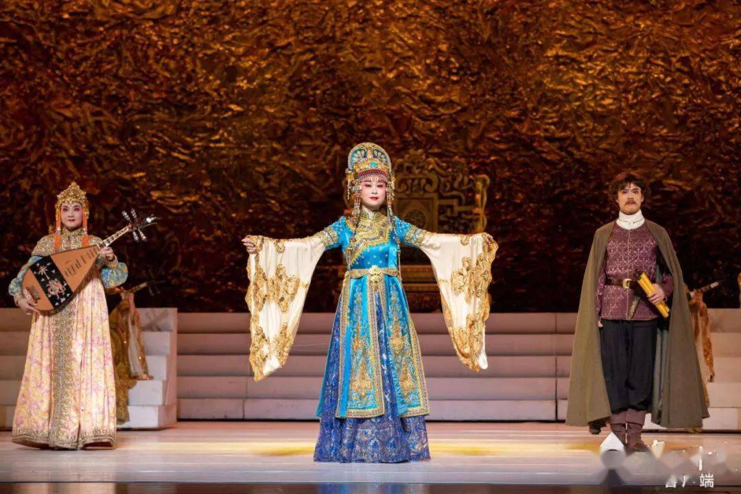 闽南戏窝子精品戏曲公益展演启动南音阔阔真精彩上演