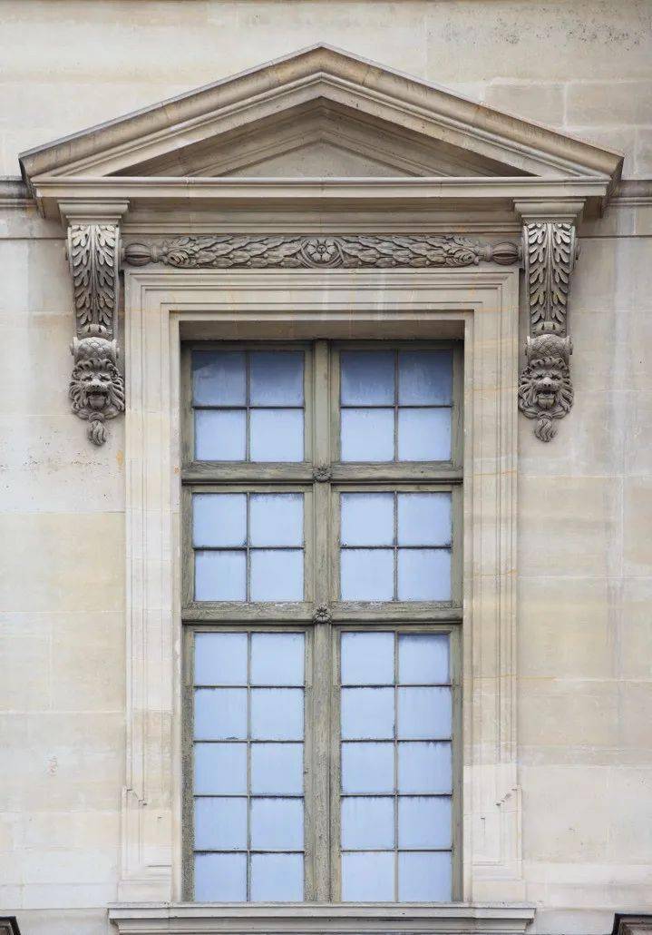石材窗套设计古典主义建筑风格1