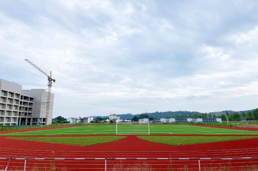 暴走南充搬罾大学城雏形初现高校版图不断扩大