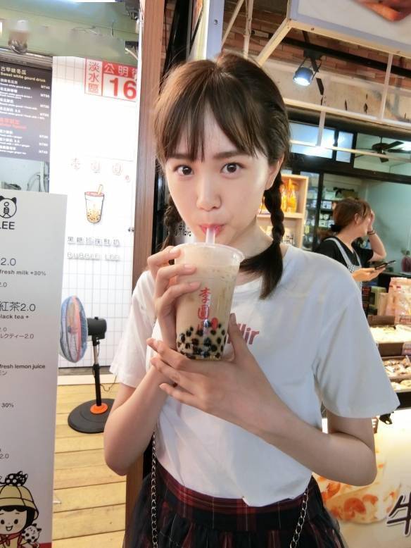 每个都超可爱漂亮呀~~血型:a型身高:167cm出身地:高知县出生:2000.12.